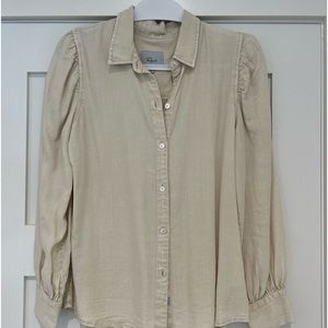 NWT Rails size medium puff sleeve blouse IN OFF WHITE